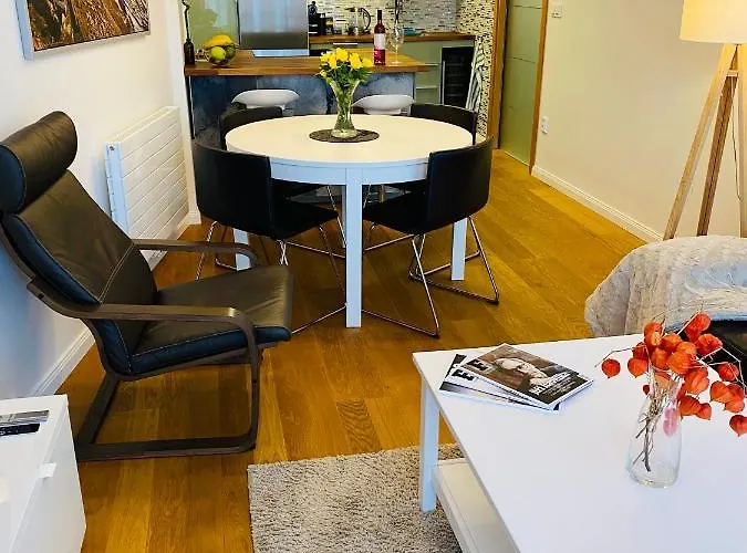 Grand - Soukromy Appartement *